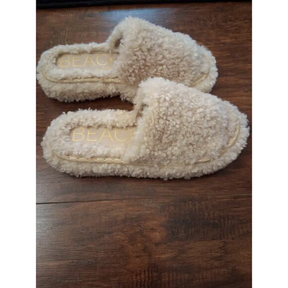 Beach By Matisse Frost Sandal Cozy Fuzzy Soft Platform Brand New Women Size 7M - Picture 3 of 9